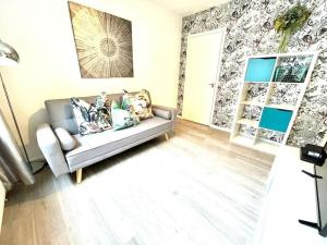 Serene and Cozy 1-Bedroom House with Parking