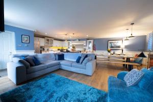 The Vestry - Sleeps 12 - With Hot Tub