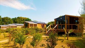 Campings Glamping Terre & Mer : Chalet 3 Chambres