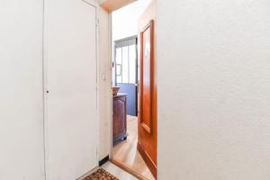Appartements Nice apartment with balcony very close to the city center : photos des chambres