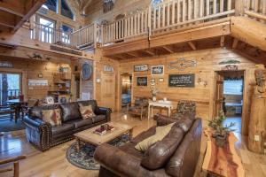 ERN854 - Wagon Wheel Lodge - Great Location! Close ToThe Action! cabin