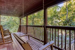 ER38r Grandpas Getaway - Great location- Close to town cabin