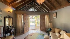 Yancey Largo Villa with Private Pool