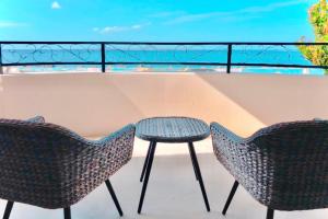 月の道テラス - 3hvězdičkové hotely ve městě Motobu