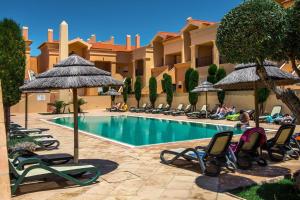 Two-Bedroom Apartment with Pool Side room in Baia da Luz Resort