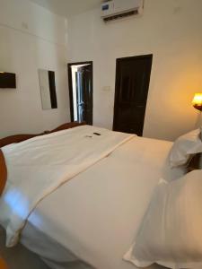 Beach house studio rooms baga goa