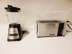 Modern 4 Bed Rooms Jersey City, NJ Easy Access to Manhattan