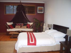 Lake Macquarie Tantarra Guest House - Pet Friendly 4-Star Hotel suite
