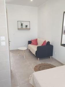 Appartements Studio neuf atypique centre ville Palavas vue mer : photos des chambres