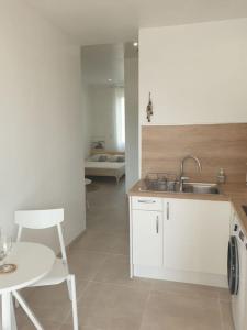 Studio neuf atypique centre ville Palavas vue mer