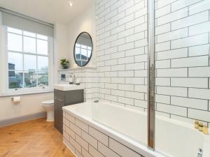 Stunning 2 bed retreat in the heart of Bath - Pass the Keys