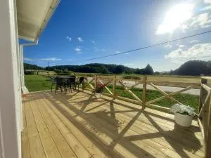 Havsnära Stuga - Gläshed