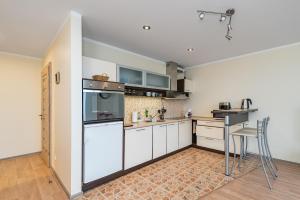 Lovely city panorama apartment by Polo Apartments