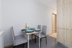 Bunscha Apartment Dębniki Cracow by Renters