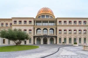 21 High Street Residence By The Torch - Umm al Qubūr