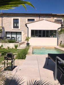 Maisons de vacances Entre pierres et mer meuble de tourisme 4* pres de Nimes : photos des chambres