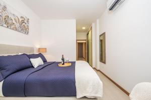 Blue Paradise Apartment