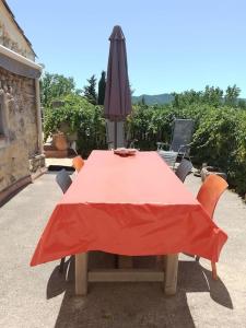 Appartements Maison de charme avec vue sur la vallee de la Ceze : photos des chambres