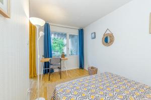 Appartements Charming T2, wifi, air conditioning, balcony : photos des chambres