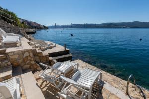 STRANDHAUS Vesna WG 1