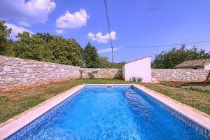 Cozy istrian stone villa Sasso with private pool