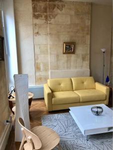Fantastic 3-Room apartment heart of les Chartrons - Bordeaux