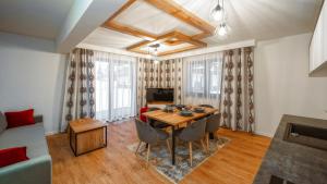 Resorts F Białka Tatrzańska z sauną, Sun & Snow