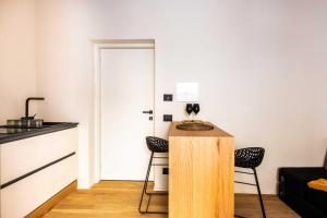 Candeloro Boutique Apartments by Wonderful Italy