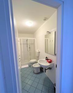 Quadruple Room with Private Bathroom