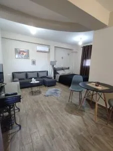 Aithra Studio - Nestáni