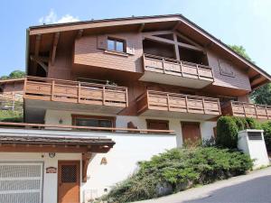 Appartement 3 chambres pour 6-8 personnes avec balcon et garage à La Clusaz - FR-1-459-10