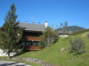 Appartement cosy 4-6 pers balcon, ski au pied, parking couvert - FR-1-459-27