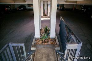 Deluxe King Room with Futon [North Building] room in 14 West Laguna Beach