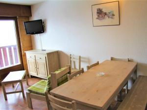 Charmant appartement 2 pièces + 2 coins nuit avec balcon au centre de La Clusaz, pour 4-6 personnes - FR-1-459-175