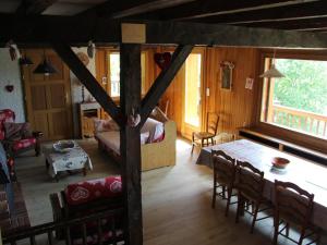 Chalet familial 5 chambres pour 8 personnes à Saint-Jean-de-Sixt - FR-1-459-160