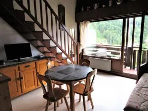 Duplex ensoleillé et calme, proche des pistes - Parking et casier à skis inclus - FR-1-459-187 - 圣让德锡克斯特