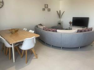 Appartements F3 entier J - Proche Roissy-Villepinte-Paris : photos des chambres