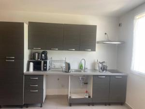 Appartements F3 entier J - Proche Roissy-Villepinte-Paris : photos des chambres