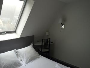 Hotels Auberge Le Cantou - Hotel Roche : photos des chambres