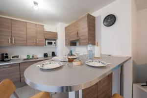 Appartements Tout confort a Massy - Parking / TGV et RER B&C : photos des chambres