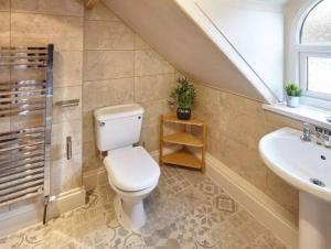 May House 3 Bedroomed House Whitby