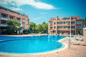 Sunny Fort Apartments