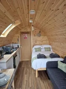 Loch an Eilean Pod Isle of South Uist - Daliburgh