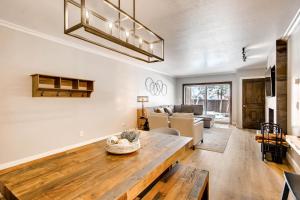 PARK STATION 213 condo