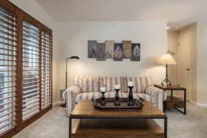 SNOW FLOWER 111 condo