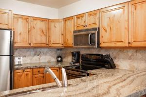 SNOW FLOWER 149 condo