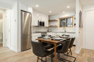 SNOW FLOWER 024 condo