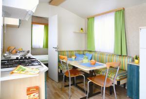 Holiday resort Bela krajina - Glamping and Mobile Homes