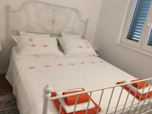 Apartments by the sea Poljica, Trogir - 11934