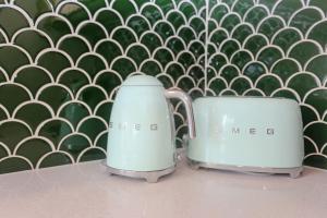 Aquarius Apartment 9